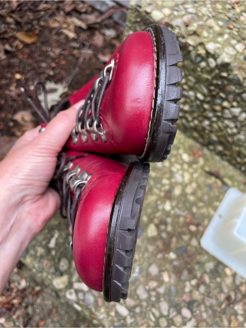 Donald Pliner Lace-Up Alpine Hiking Shoes Red - US W's Sz 8 Excellent cond ITALY - Picture 6 of 11